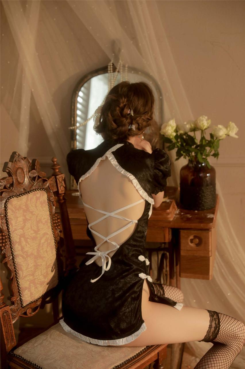 Secret blush Mistress costume lingerie