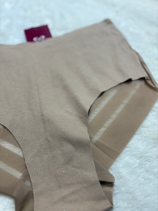 Seamless Soft Stretch Panty Plus Size