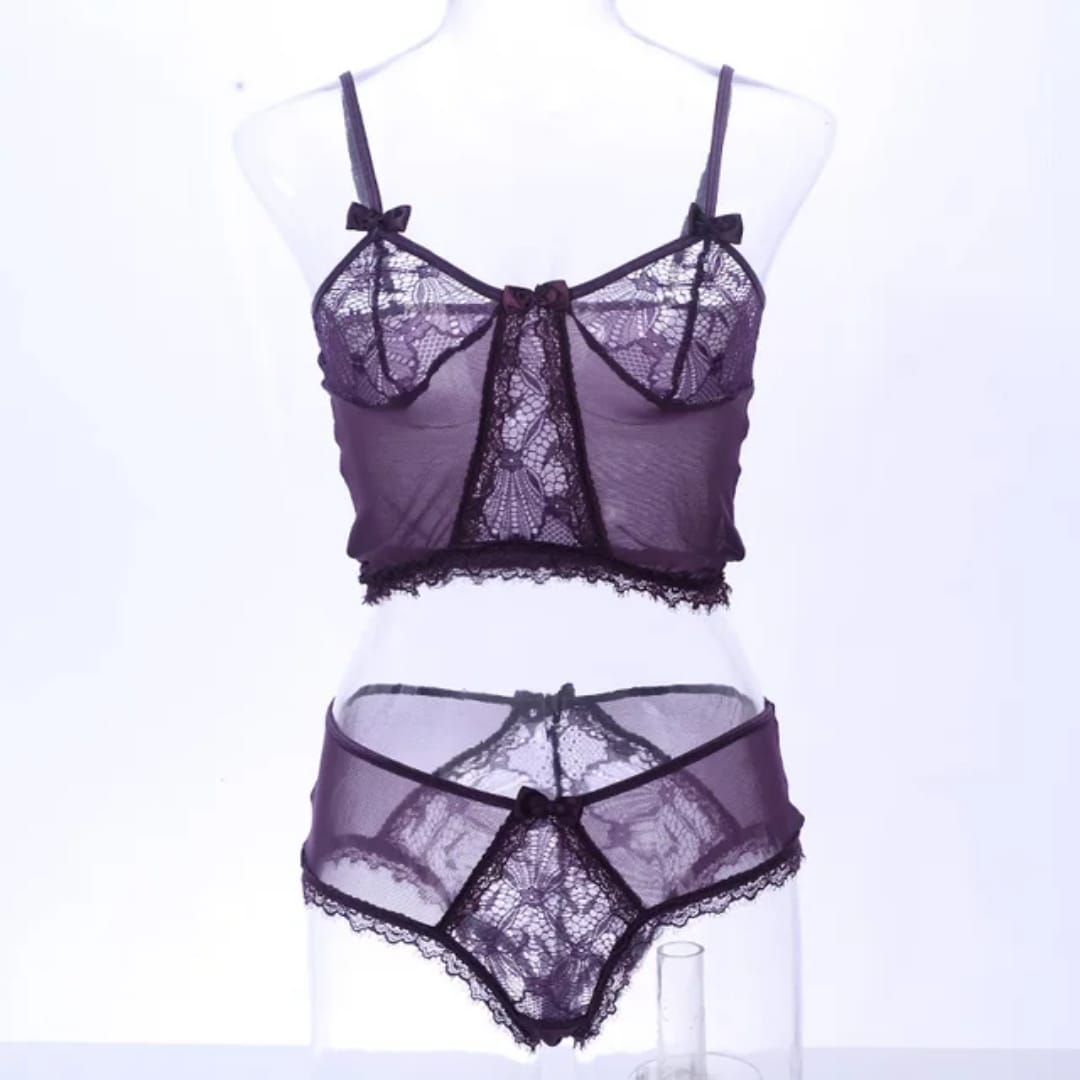 Lace Desire Two-Piece Lingerie Set – Midnight Muse