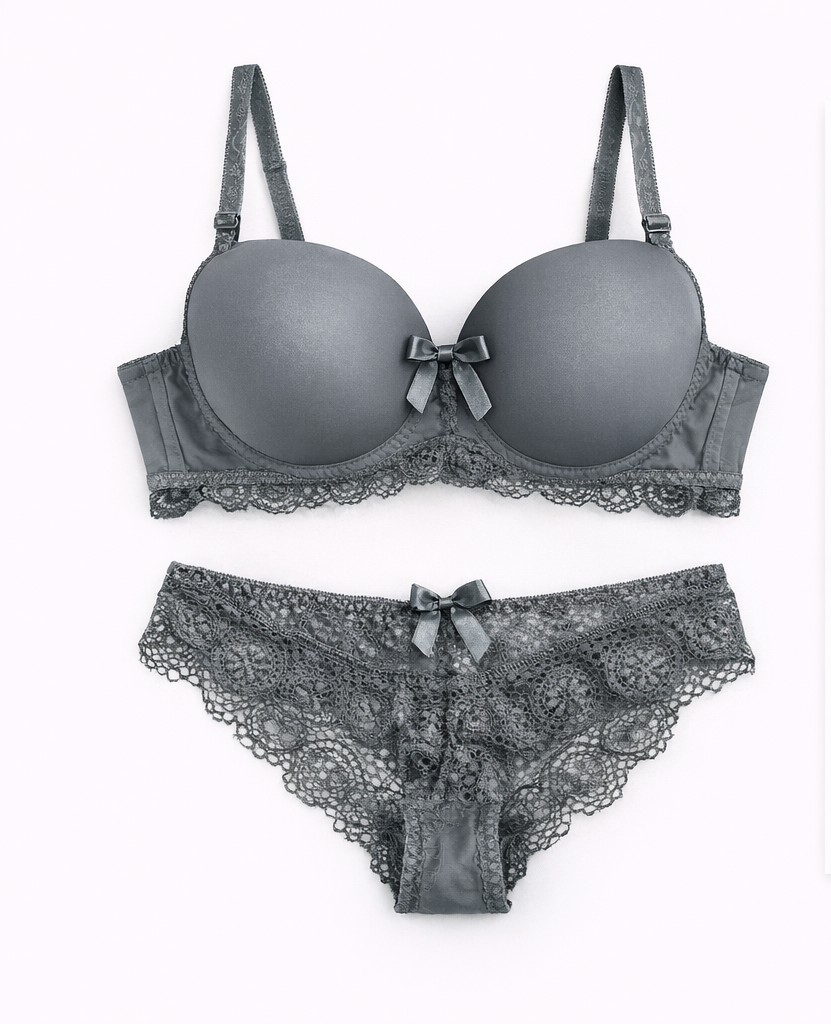 Contour Lace Bra & Cheeky Panty Set